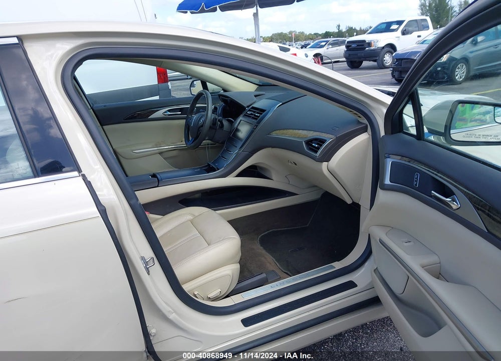 2014 LINCOLN MKZ VIN: 3LN6L2G97ER826493
