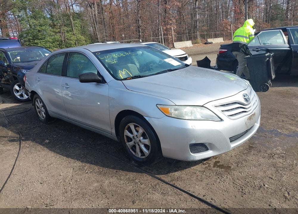 2011 TOYOTA CAMRY LE VIN: 4T1BF3EK0BU616596