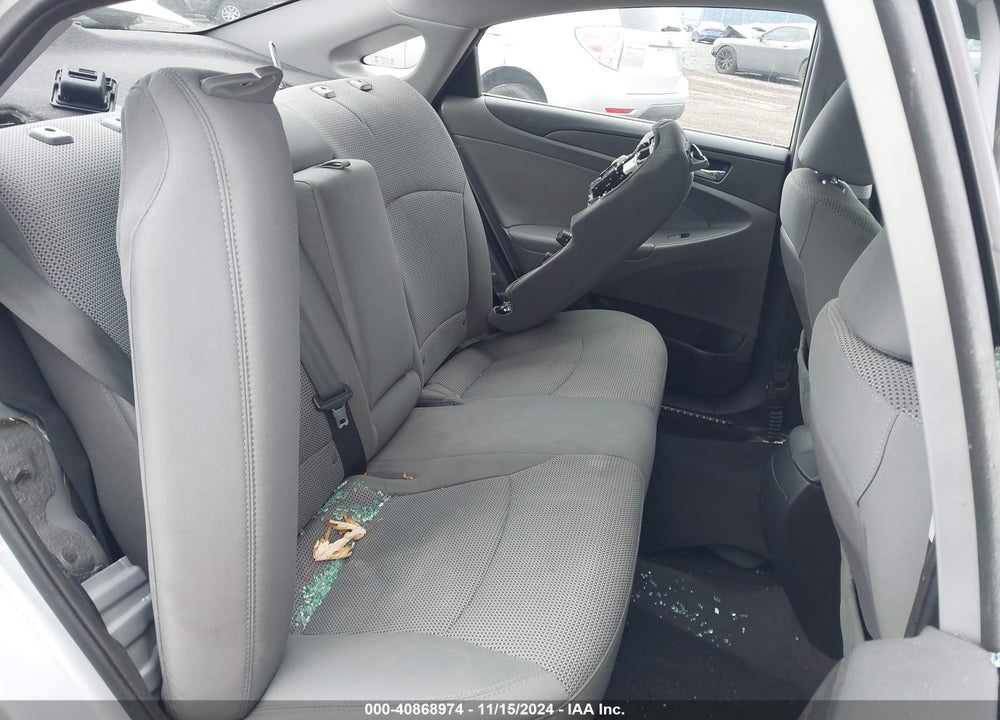 2013 HYUNDAI SONATA GLS VIN: 5NPEB4AC6DH711694