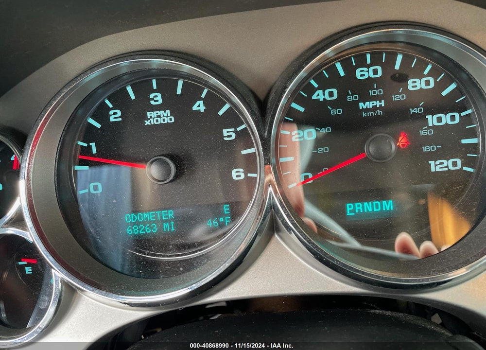 2010 CHEVROLET SILVERADO 1500 LT VIN: 1GCSKSE31AZ139035
