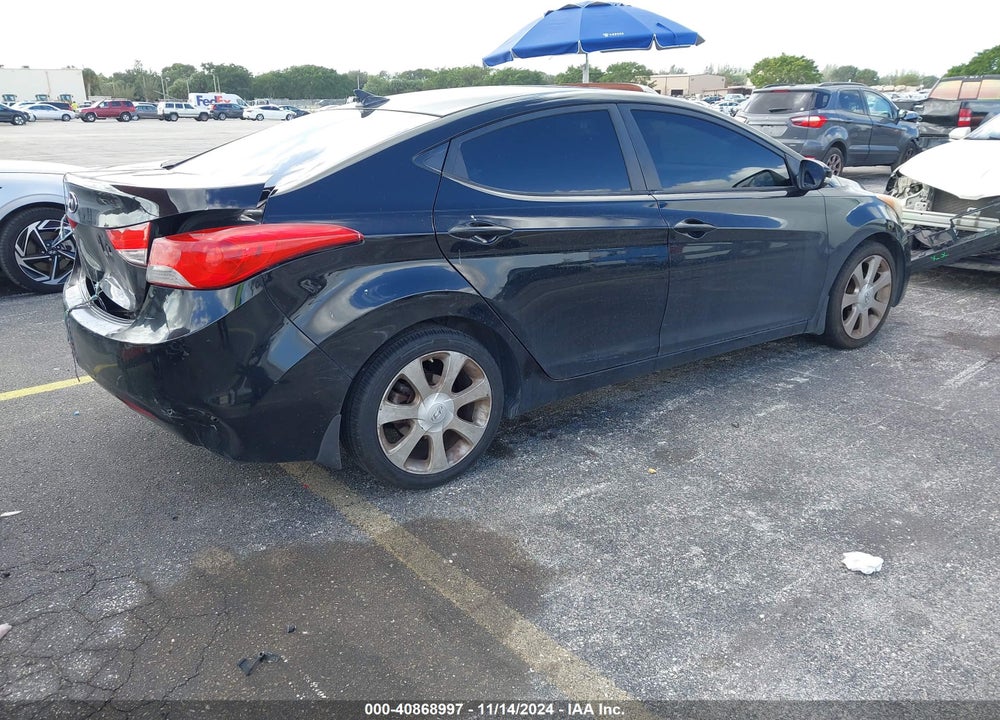 2013 HYUNDAI ELANTRA LIMITED VIN: KMHDH4AE1DU506152