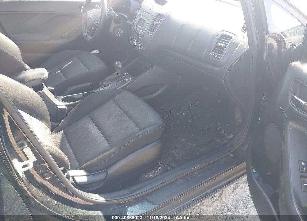 2016 KIA FORTE LX VIN: KNAFK4A67G5588889