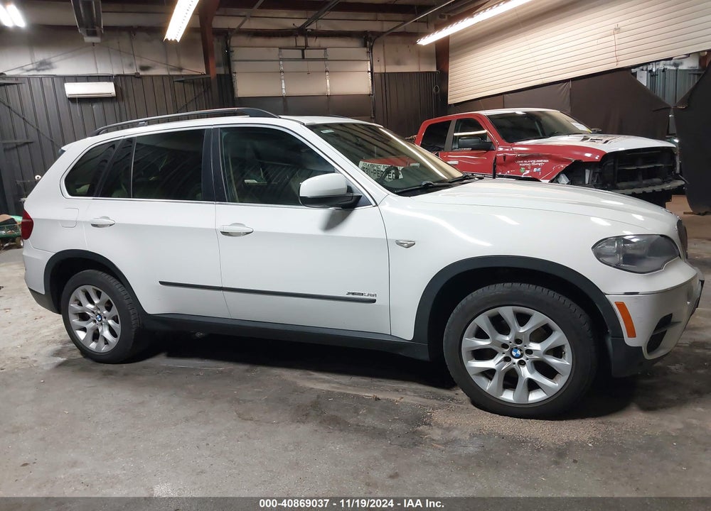 2013 BMW X5 XDRIVE35I/XDRIVE35I PREMIUM/XDRIVE35I SPORT ACTIVITY VIN: 5UXZV4C50D0B24848