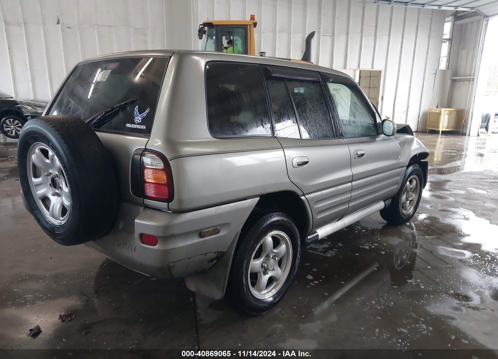 2000 TOYOTA RAV4 VIN: JT3GP10V2Y7068979