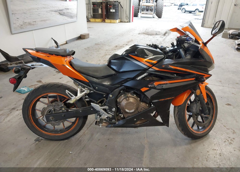 2017 HONDA CBR500 R VIN: MLHPC4417H5400035