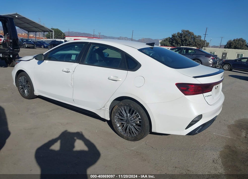 2022 KIA FORTE GT LINE VIN: 3KPF54AD1NE491021