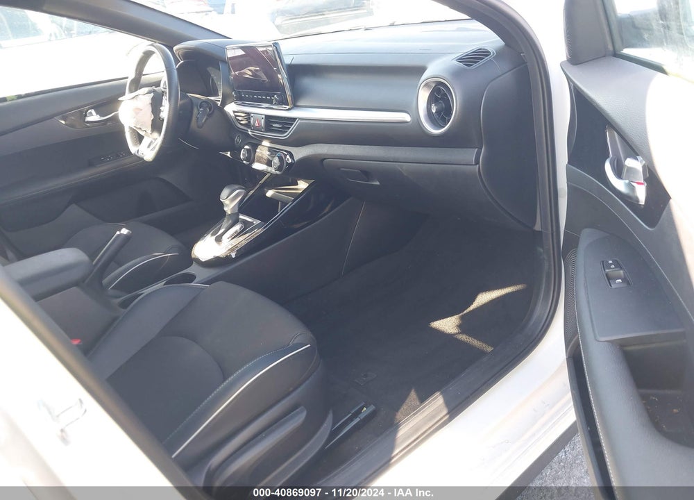 2022 KIA FORTE GT LINE VIN: 3KPF54AD1NE491021
