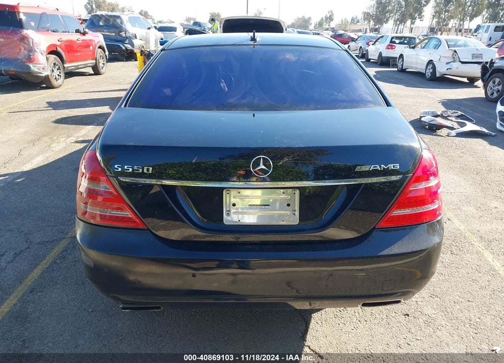 2010 MERCEDES-BENZ S 550 VIN: WDDNG7BB5AA314351