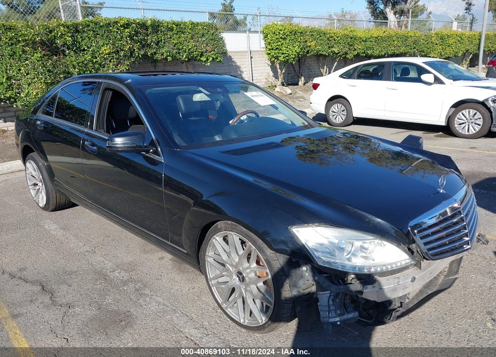 2010 MERCEDES-BENZ S 550 VIN: WDDNG7BB5AA314351