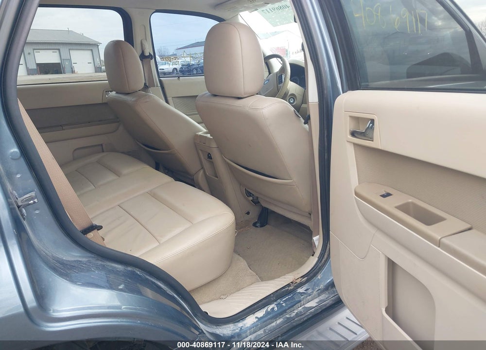 2010 FORD ESCAPE LIMITED VIN: 1FMCU0EG5AKB20420