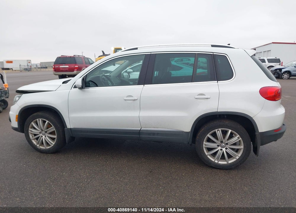 2016 VOLKSWAGEN TIGUAN SE VIN: WVGBV7AX6GW602726