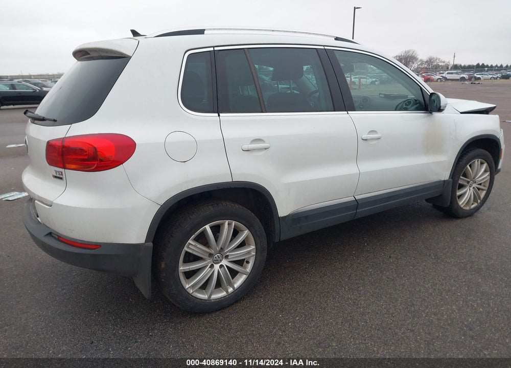 2016 VOLKSWAGEN TIGUAN SE VIN: WVGBV7AX6GW602726