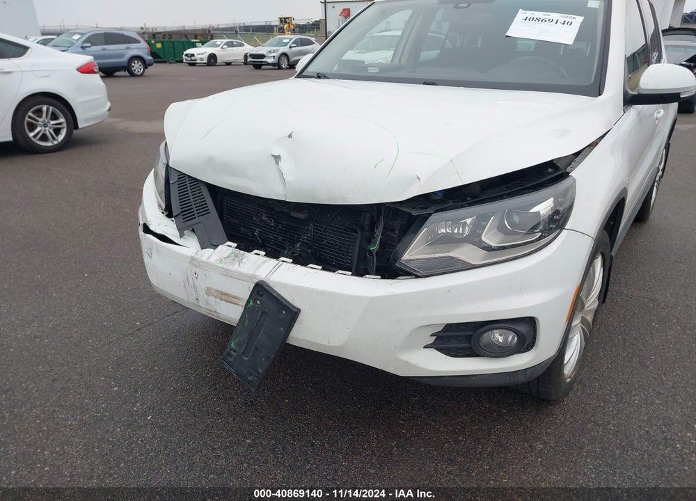 2016 VOLKSWAGEN TIGUAN SE VIN: WVGBV7AX6GW602726