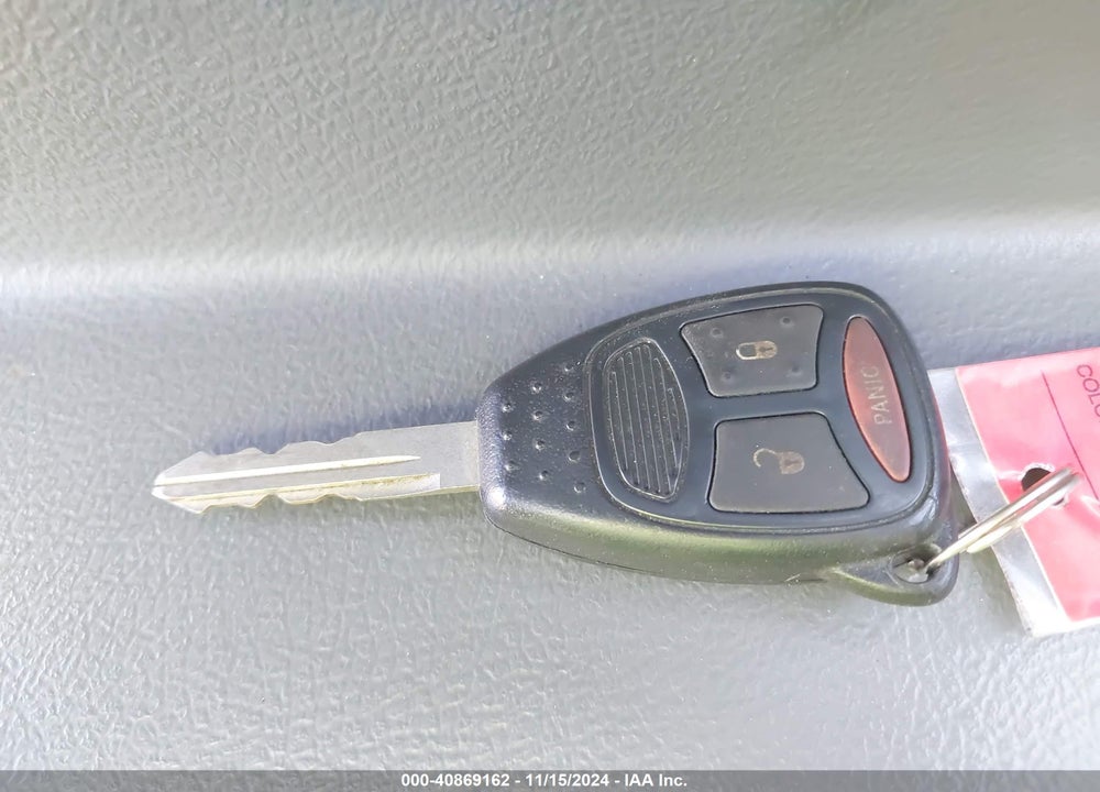 2006 DODGE DURANGO SLT VIN: 1D4HB48236F165270