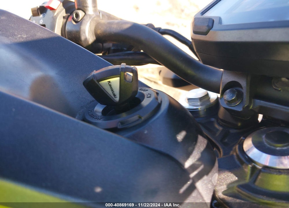 2022 KAWASAKI ER650 L VIN: ML5EREL14NDA72667