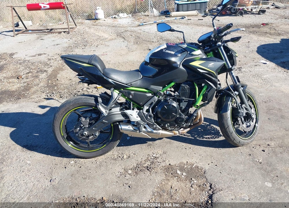 2022 KAWASAKI ER650 L VIN: ML5EREL14NDA72667