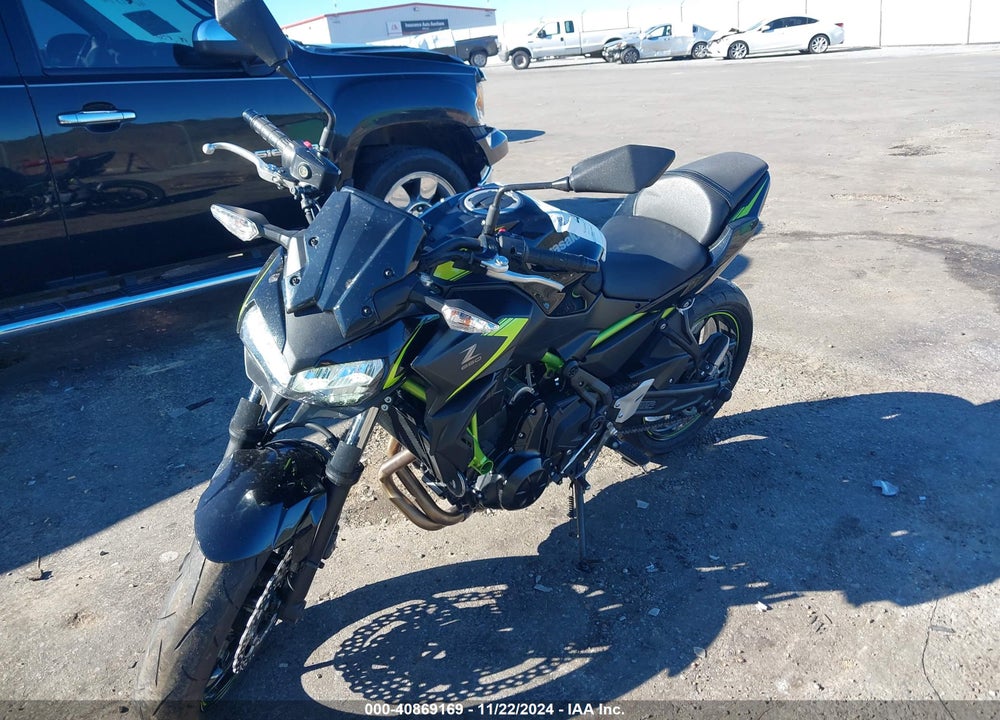 2022 KAWASAKI ER650 L VIN: ML5EREL14NDA72667