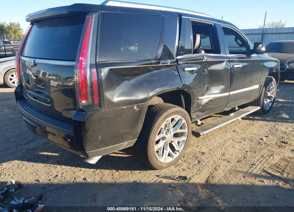 2018 CADILLAC ESCALADE PLATINUM VIN: 1GYS4DKJ7JR110447