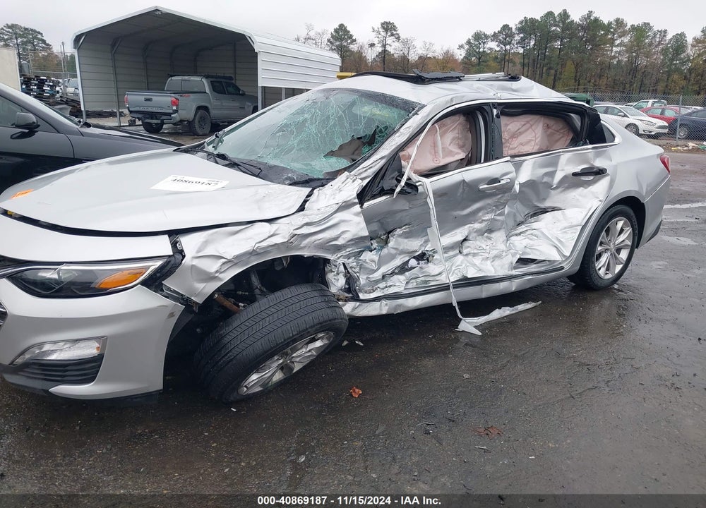 2019 CHEVROLET MALIBU LT VIN: 1G1ZD5ST0KF111639