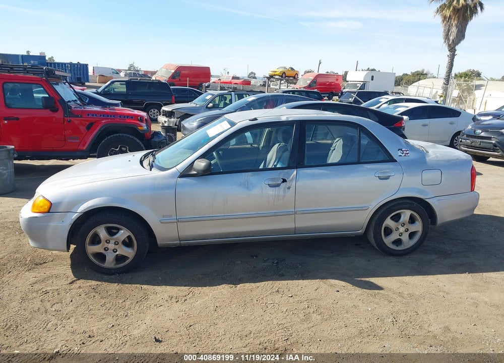 2000 MAZDA PROTEGE ES VIN: JM1BJ2211Y0212022