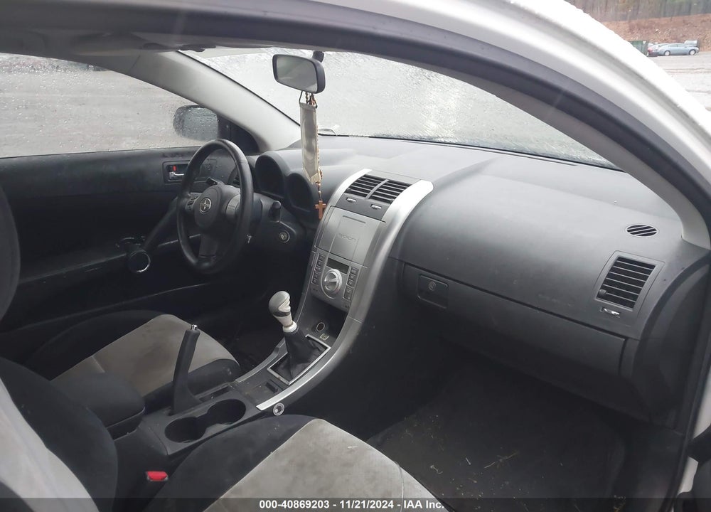 2007 SCION TC VIN: JTKDE167470210990