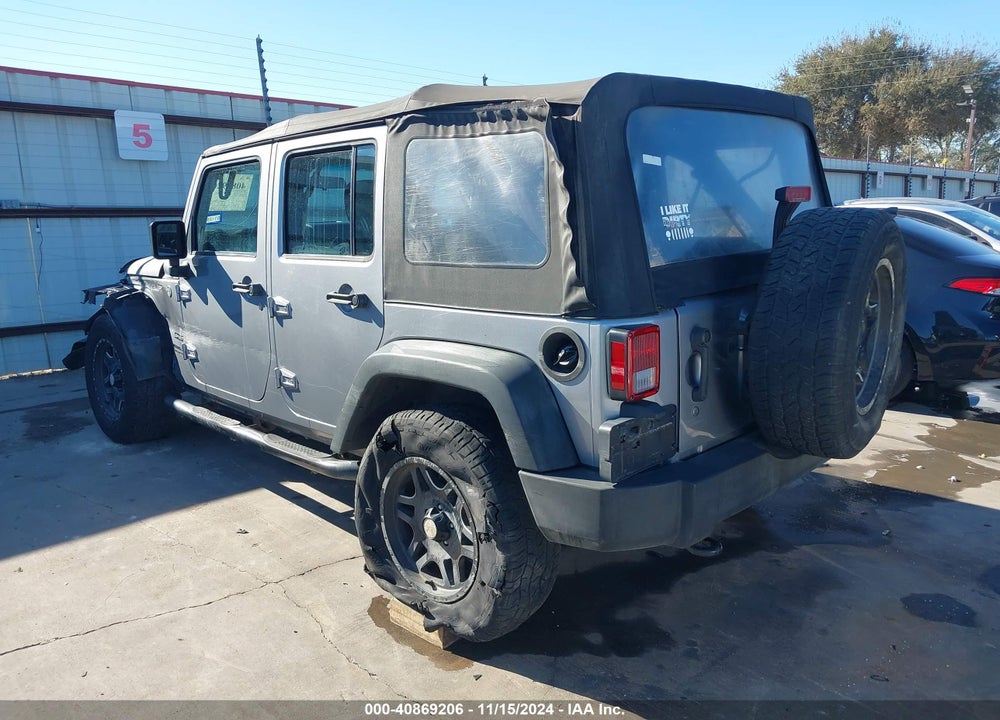 2015 JEEP WRANGLER UNLIMITED SPORT VIN: 1C4BJWDG3FL608358