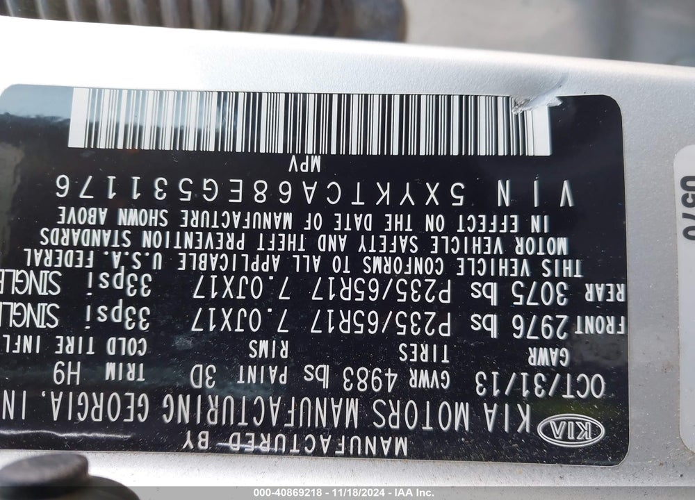 2014 KIA SORENTO LX VIN: 5XYKTCA68EG531176