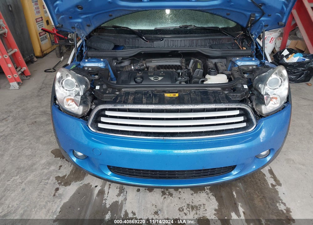 2013 MINI COUNTRYMAN COOPER VIN: WMWZB3C58DWM09910