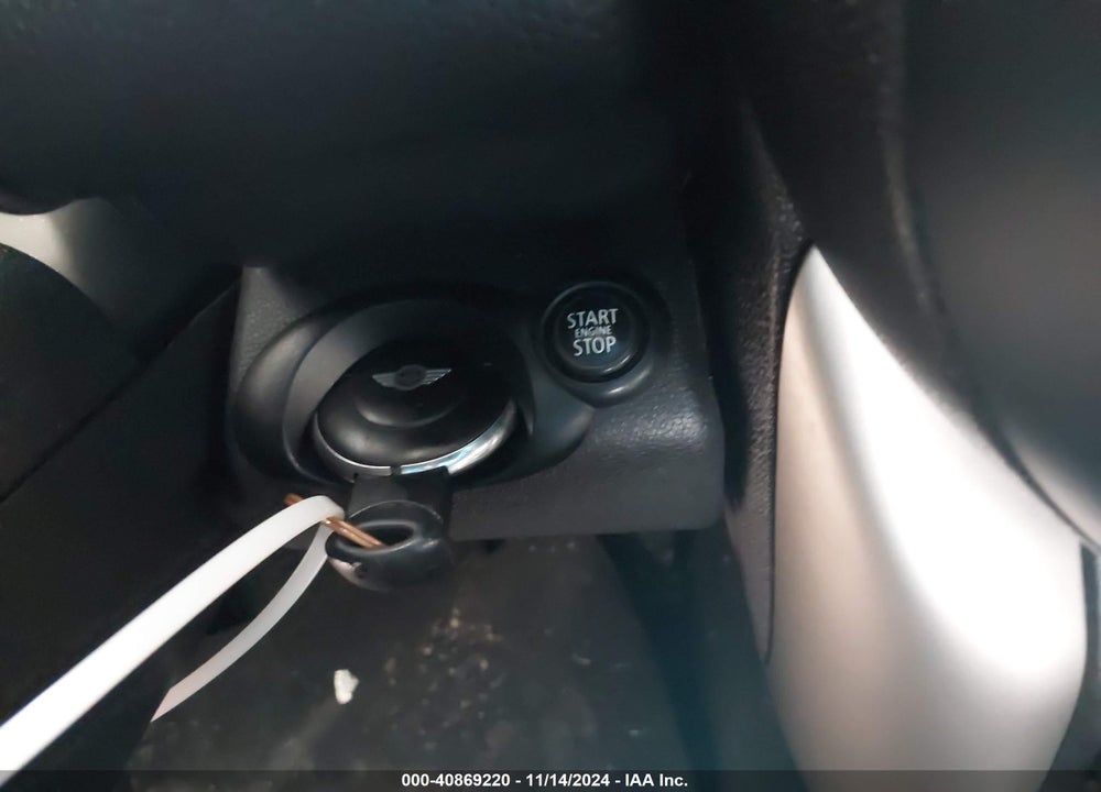 2013 MINI COUNTRYMAN COOPER VIN: WMWZB3C58DWM09910