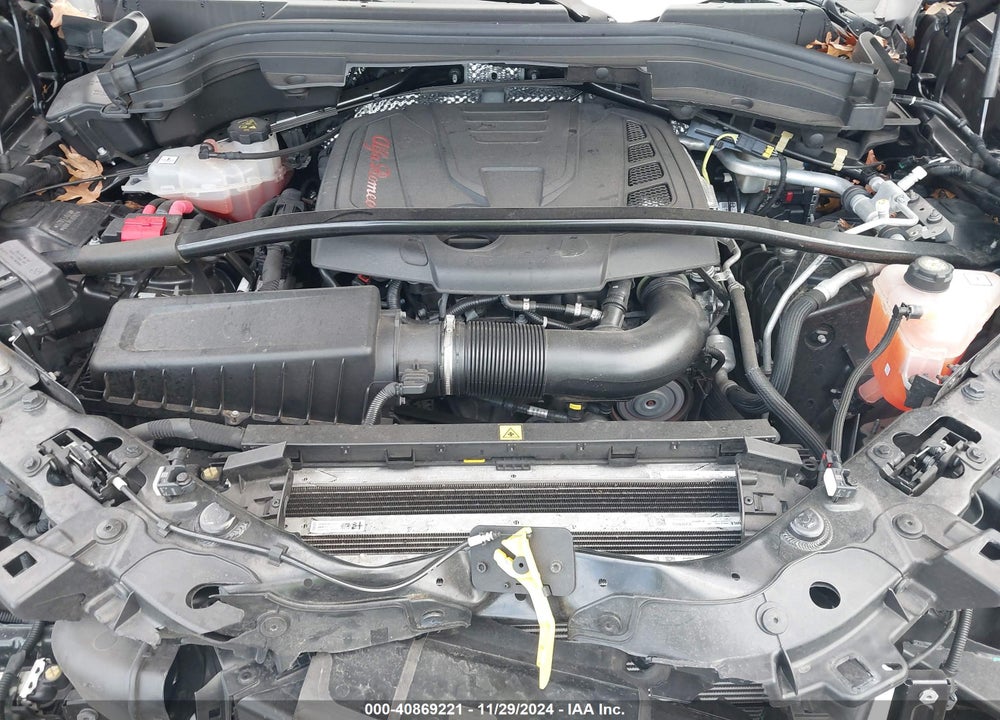 2021 ALFA ROMEO STELVIO AWD VIN: ZASPAKAN9M7D15031