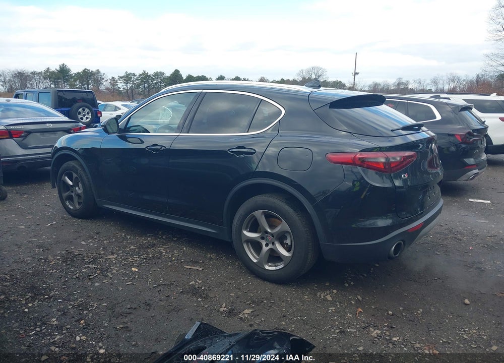 2021 ALFA ROMEO STELVIO AWD VIN: ZASPAKAN9M7D15031