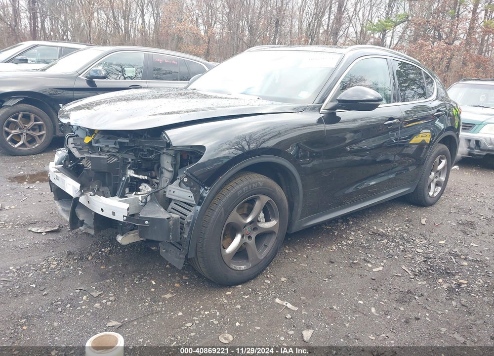 2021 ALFA ROMEO STELVIO AWD VIN: ZASPAKAN9M7D15031