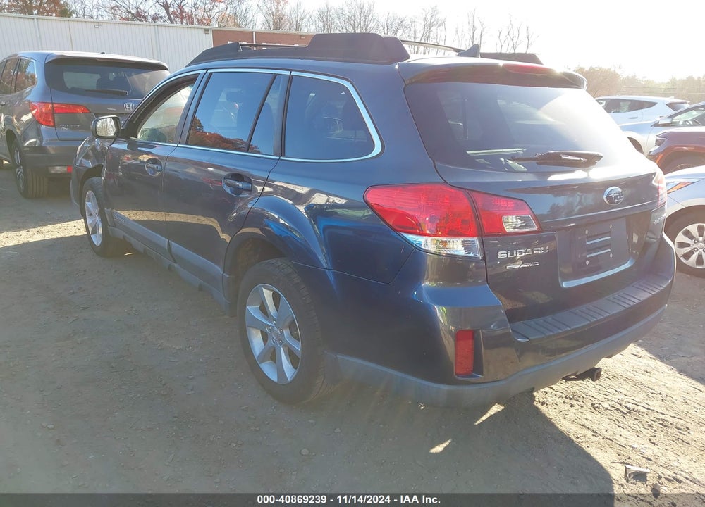 2013 SUBARU OUTBACK 2.5I LIMITED VIN: 4S4BRBKC6D3215741