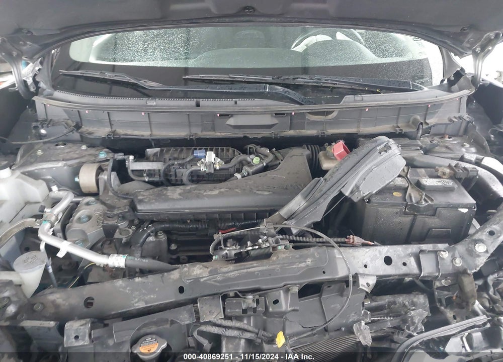 2018 NISSAN ROGUE VIN: KNMAT2MT4JP511912