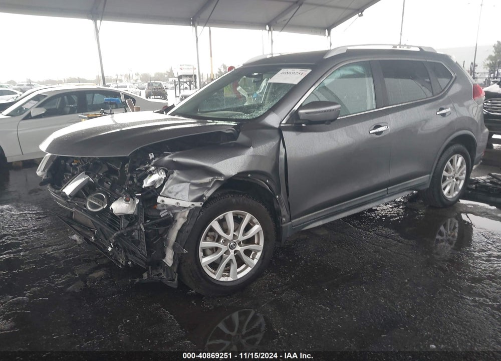 2018 NISSAN ROGUE VIN: KNMAT2MT4JP511912