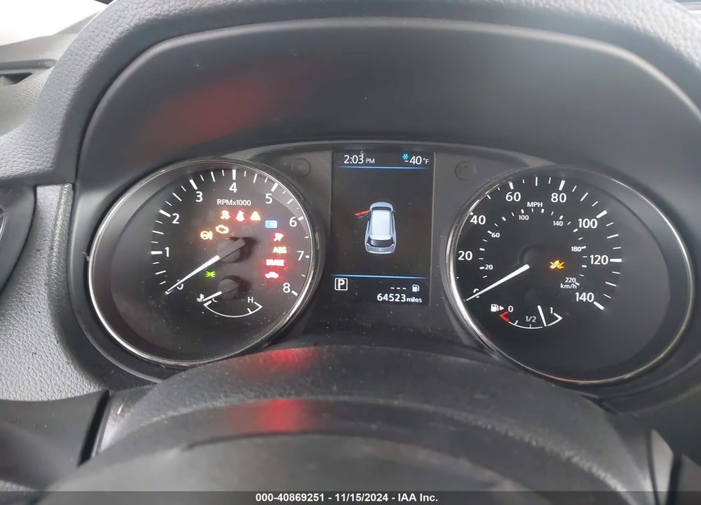 2018 NISSAN ROGUE VIN: KNMAT2MT4JP511912