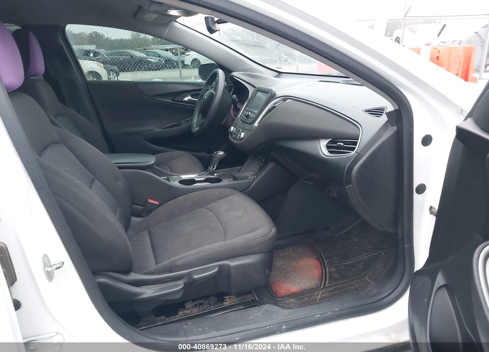 2018 CHEVROLET MALIBU 1LS VIN: 1G1ZB5ST1JF210040