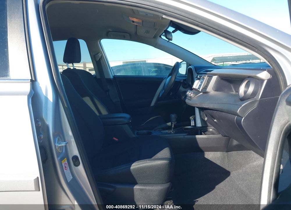 2017 TOYOTA RAV4 LE VIN: 2T3ZFREV6HW354398