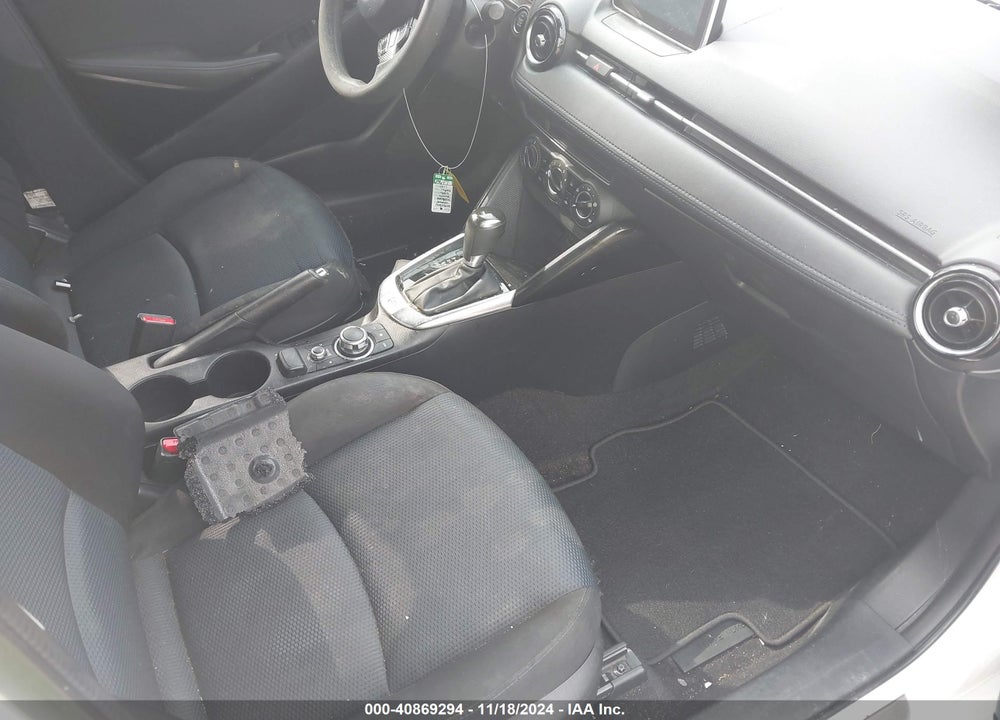2017 TOYOTA YARIS IA VIN: 3MYDLBYV2HY155964