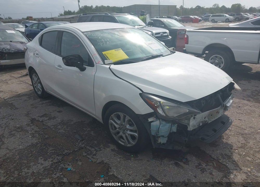 2017 TOYOTA YARIS IA VIN: 3MYDLBYV2HY155964