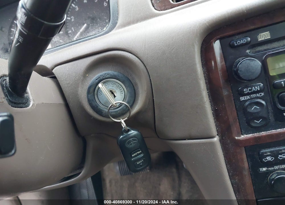 2001 TOYOTA CAMRY LE V6 VIN: JT2BF22K410309479
