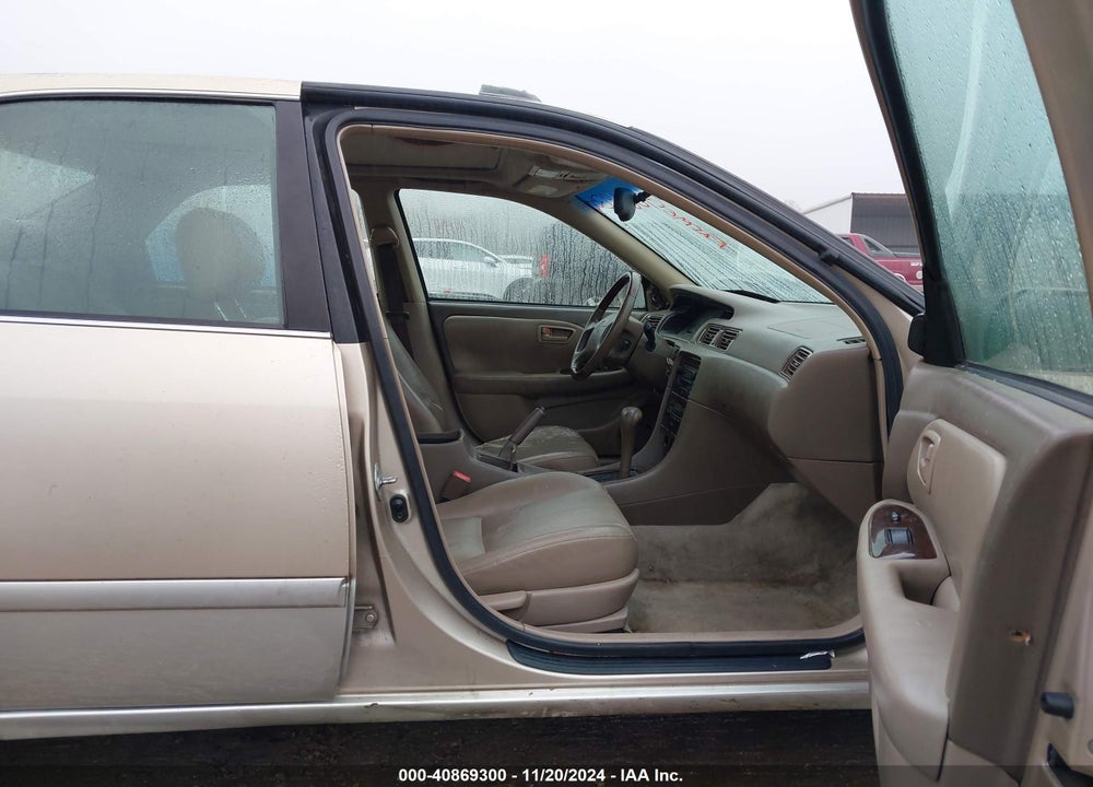 2001 TOYOTA CAMRY LE V6 VIN: JT2BF22K410309479