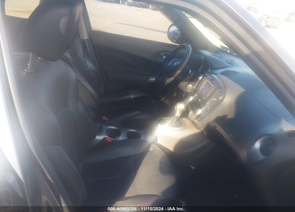 2011 NISSAN JUKE SL VIN: JN8AF5MV1BT025792