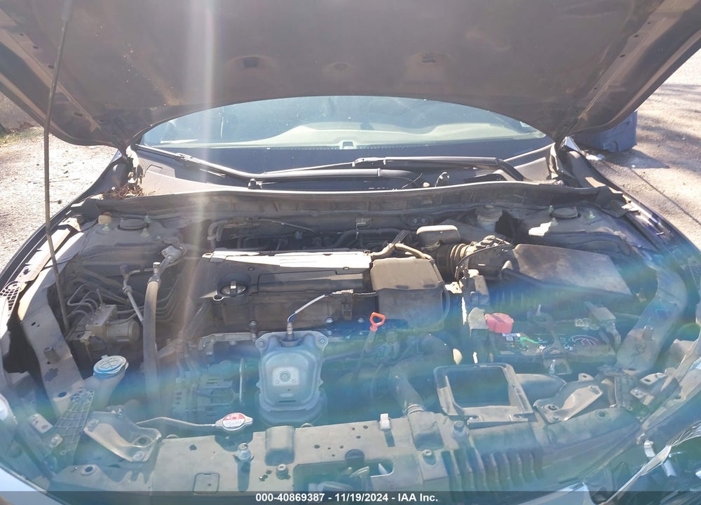 2017 HONDA ACCORD LX VIN: 1HGCR2F33HA165127