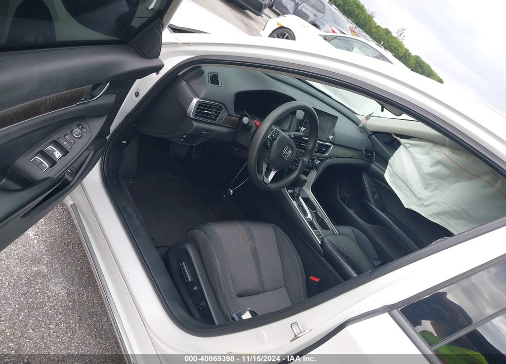 2018 HONDA ACCORD EX VIN: 1HGCV1F47JA096382