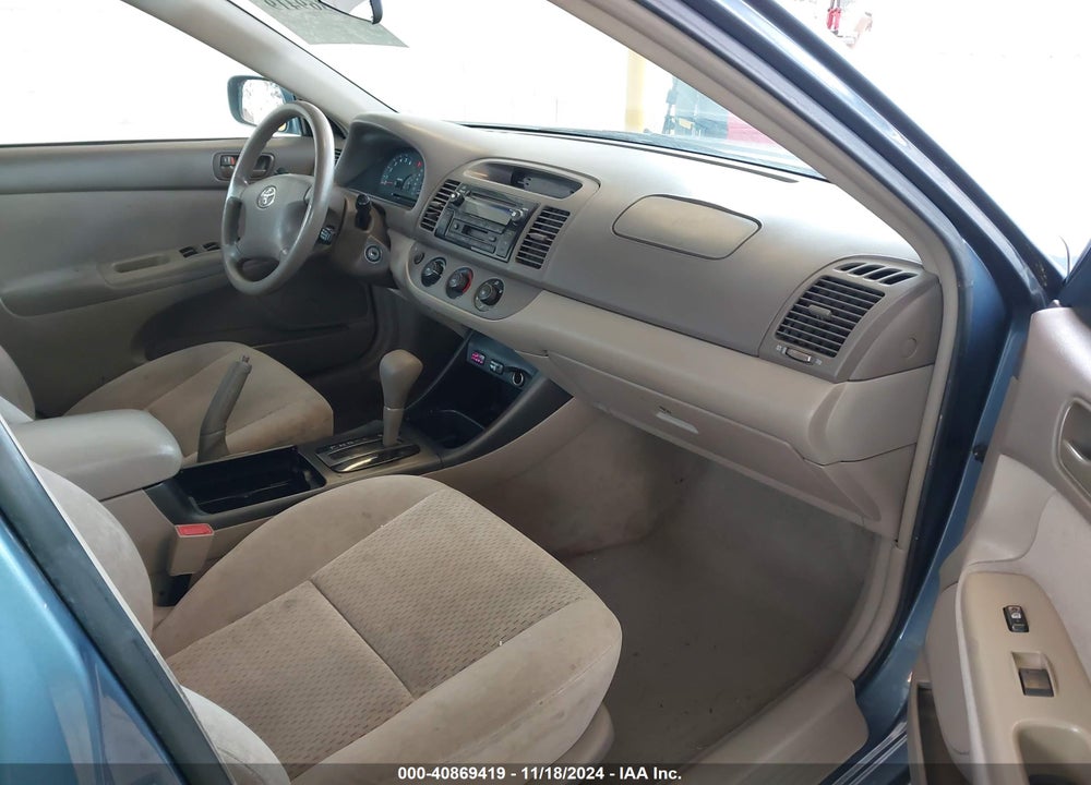2003 TOYOTA CAMRY LE VIN: 4T1BE32KX3U757894