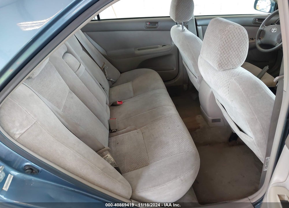 2003 TOYOTA CAMRY LE VIN: 4T1BE32KX3U757894