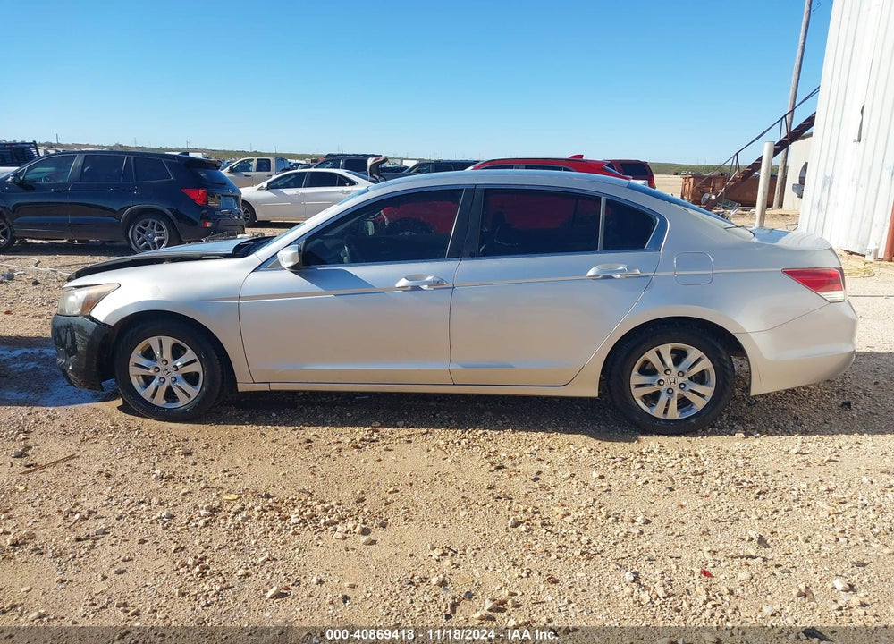 2010 HONDA ACCORD 2.4 LX-P VIN: 1HGCP2F43AA117759