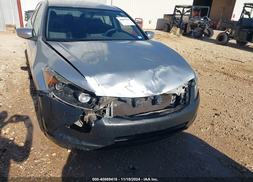2010 HONDA ACCORD 2.4 LX-P VIN: 1HGCP2F43AA117759