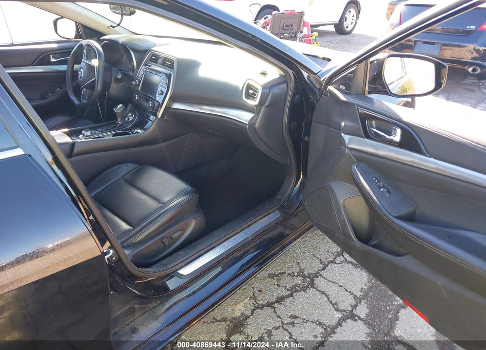 2019 NISSAN MAXIMA 3.5 SL VIN: 1N4AA6AV4KC364041